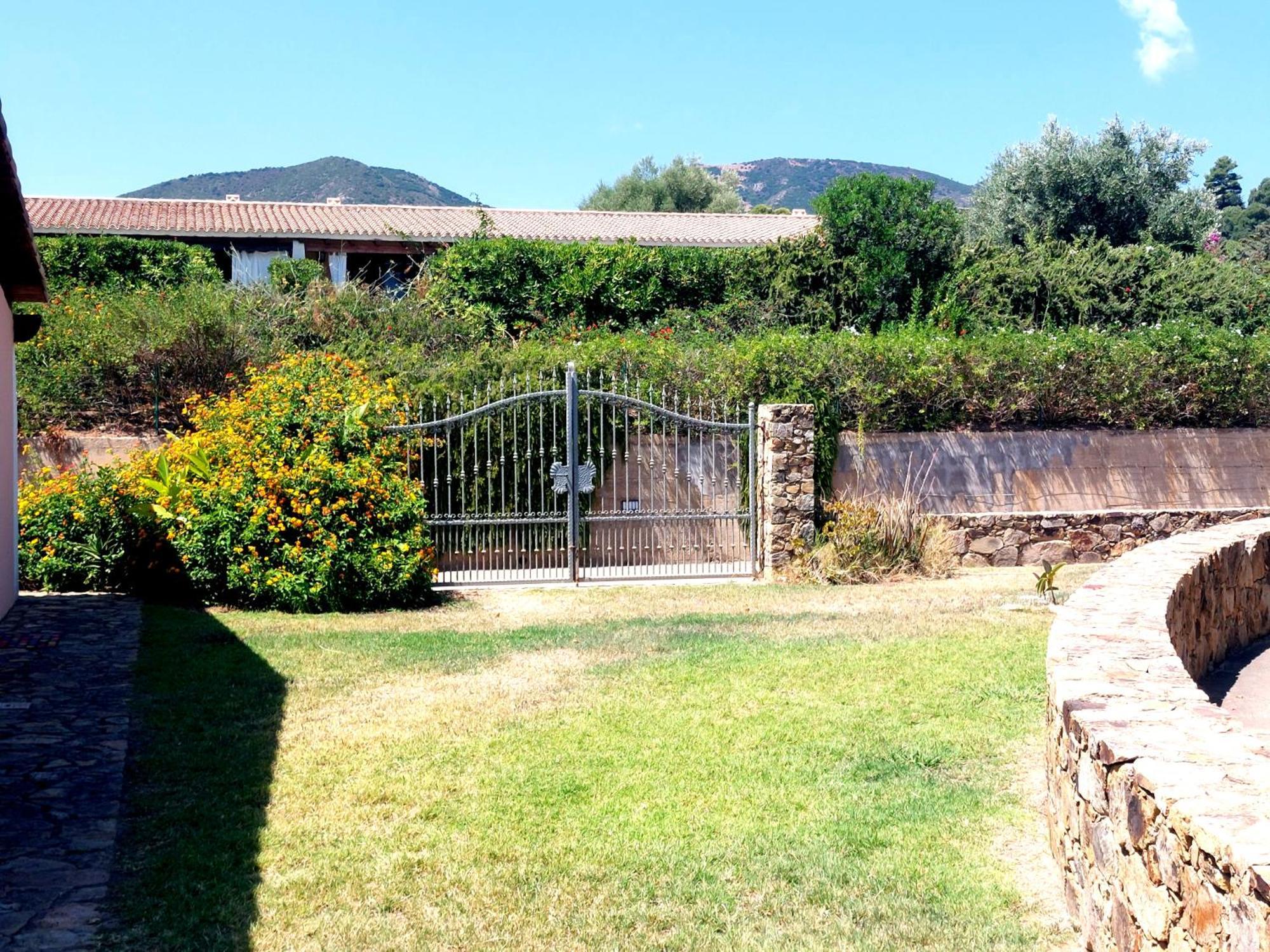 Residence Abba Urci Tertenìa Buitenkant foto